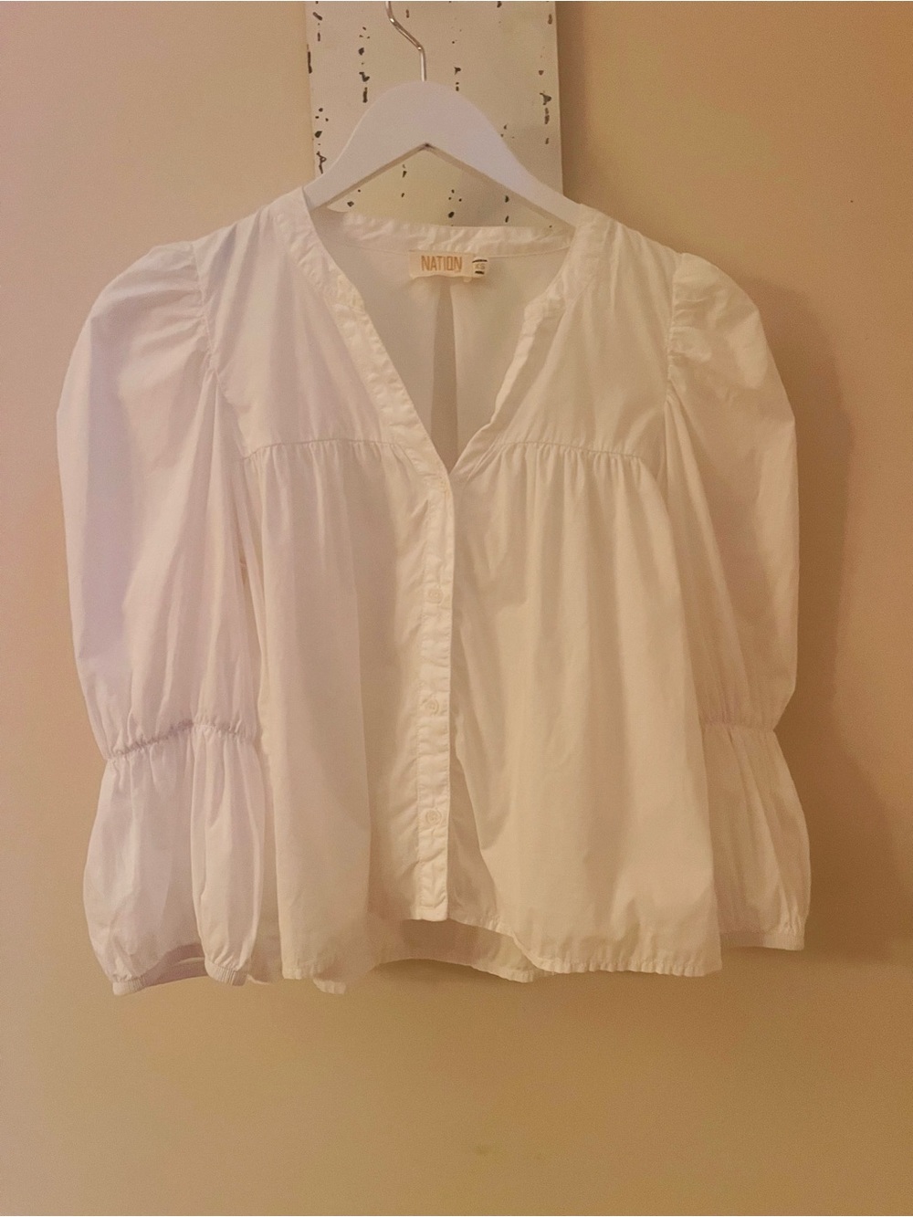 NATION White Puff Sleeve Button-Front Top; size XS; Perfect Condition!